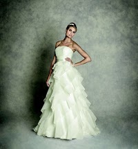 Glamour Bridal Ltd 1085147 Image 3